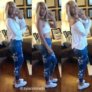 Floral Stripe Zyia Leggings 7/8 Size Small